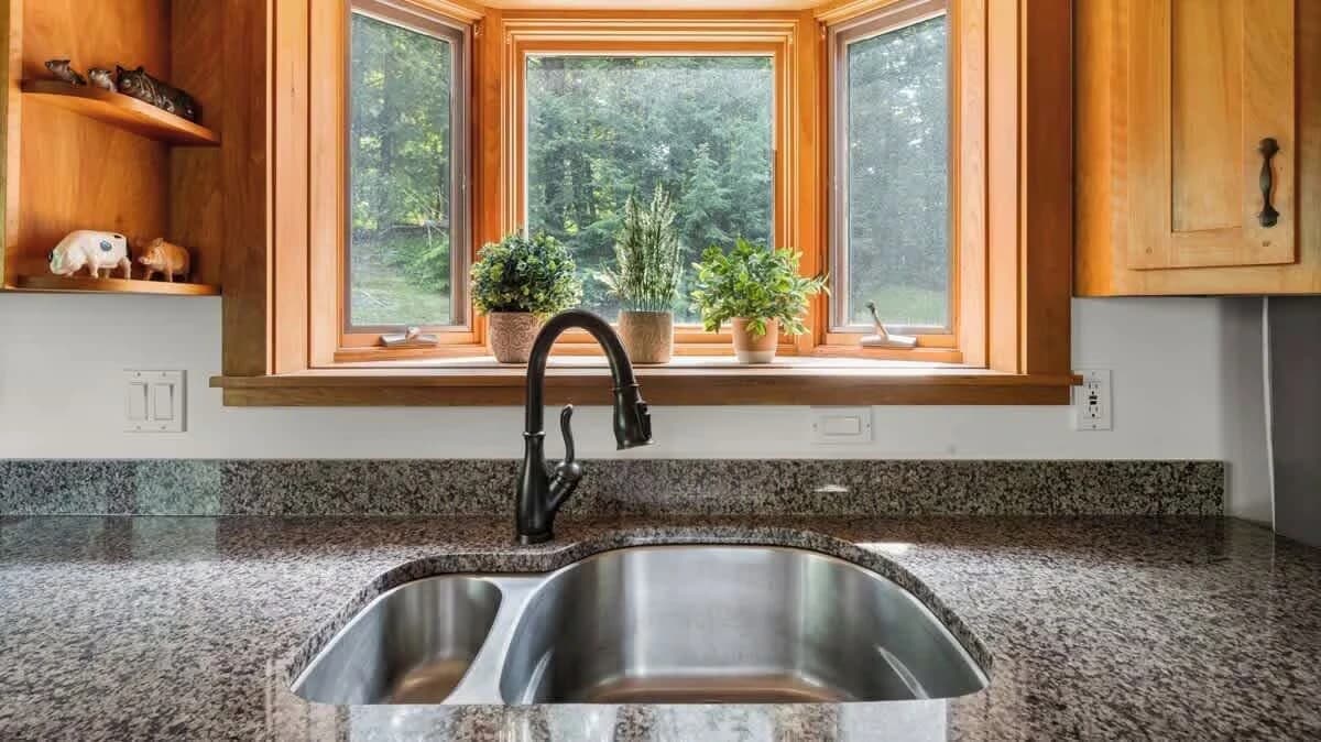 Morning light in the kitchen